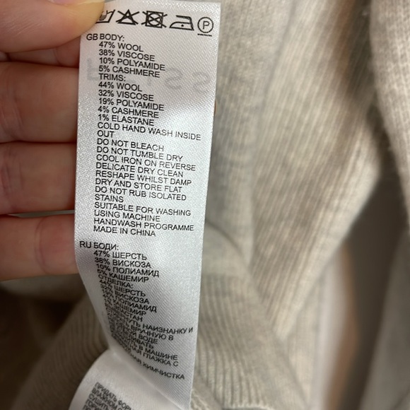 Reiss Wool and Cashmere Blend Quarter Zip Sweater in Gray Size Small - Picture 4 of 7